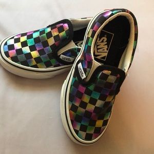 NWOT Size 10.5 girls Vans slip on